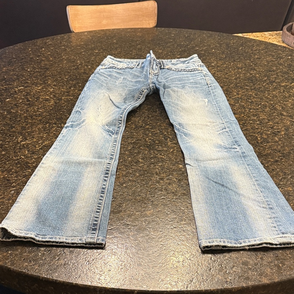 Miss Me 26x31 Distressed Boot Cut Blue Jeans - Picture 4 of 9